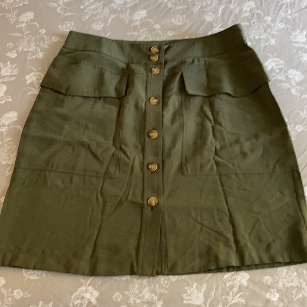 A New Day Size 16 olive green skirt button front